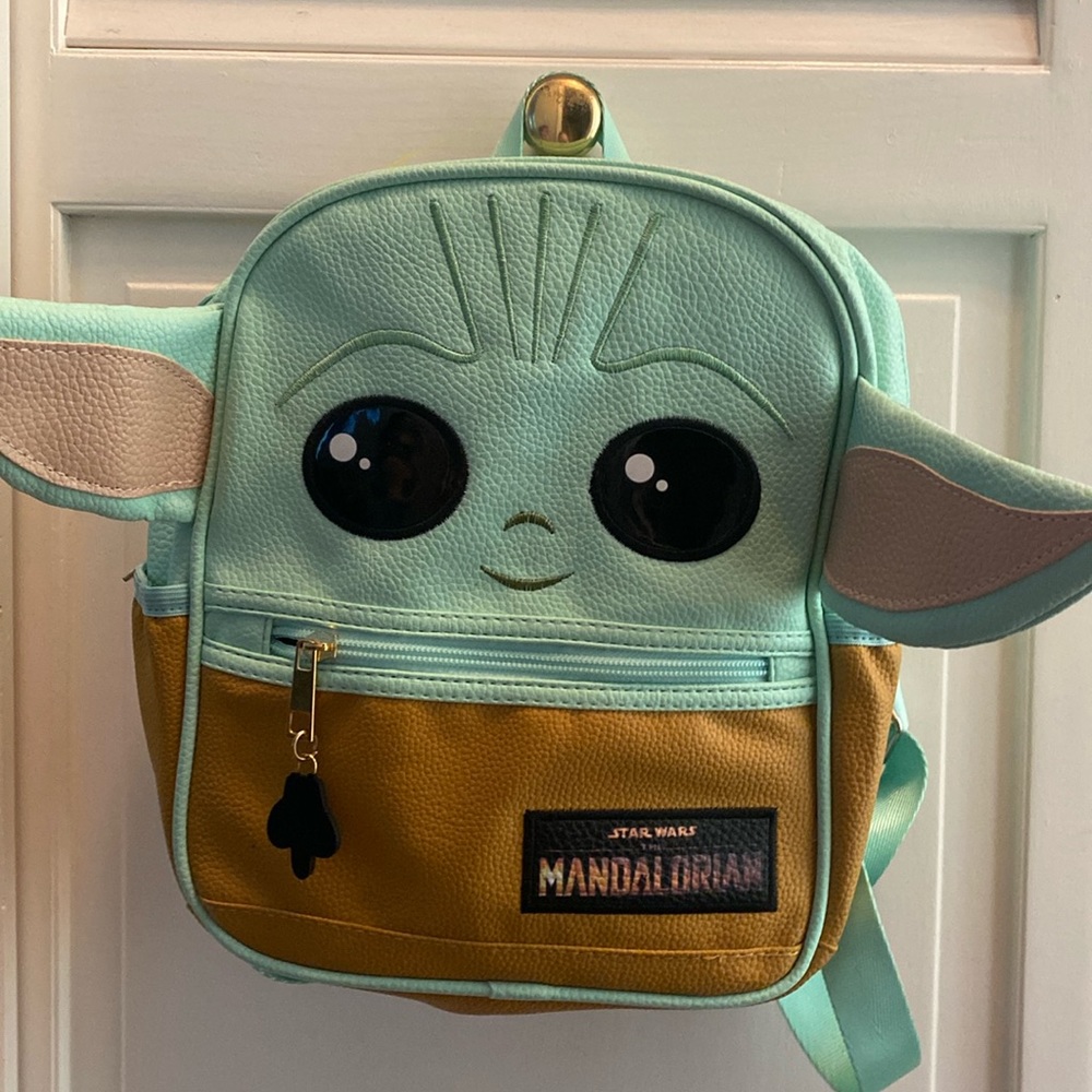 Baby Yoda backpack